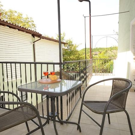 Corte Vezzola Trilocale Tommaso Puegnago Luaran gambar